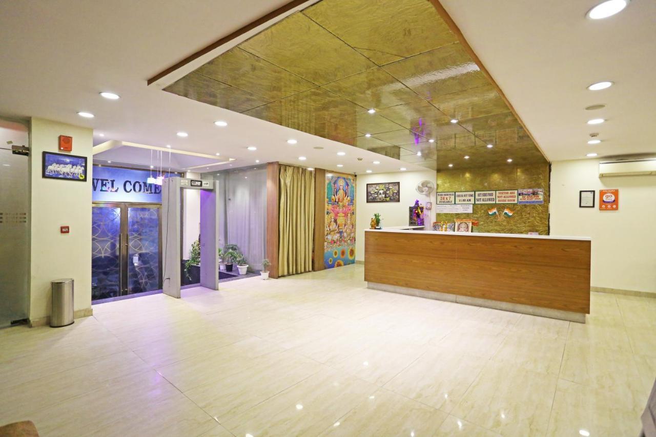 Hotel D'Capitol - Delhi Airport New Delhi Exterior photo
