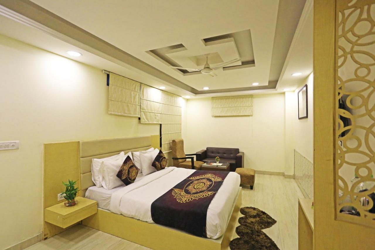 Hotel D'Capitol - Delhi Airport New Delhi Exterior photo